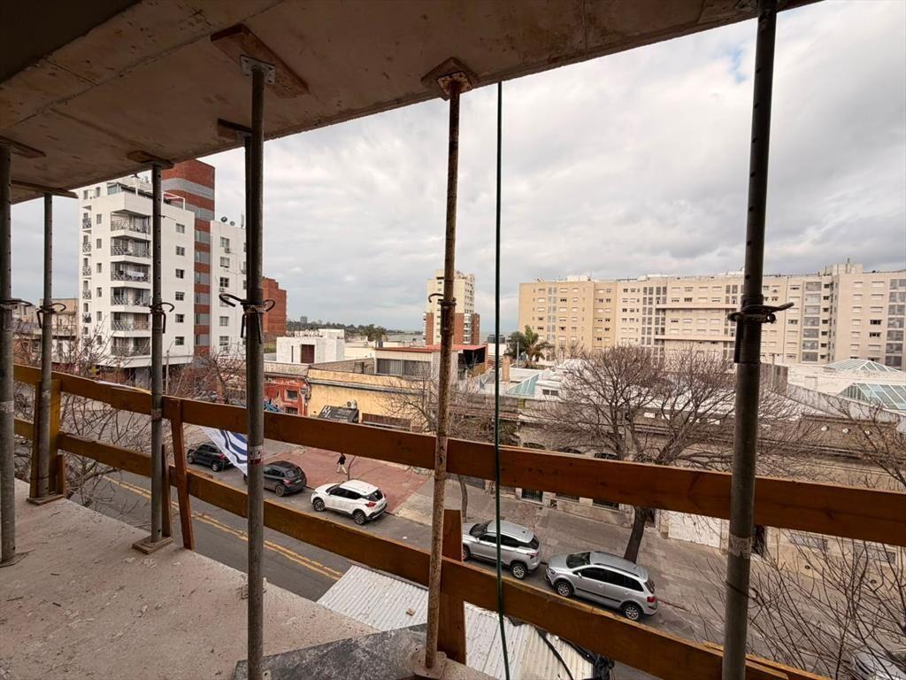 VENTA APTO UN DORMITORIO PALERMO VISTA AL MAR
