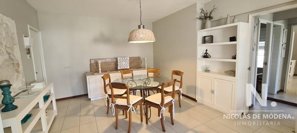 Apartamento en Peninsula, 2 dormitorios