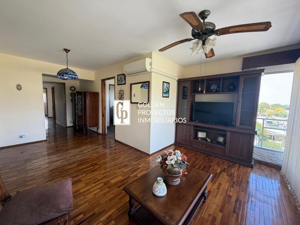 Apartamento en Venta 3 dormitorios y Garage