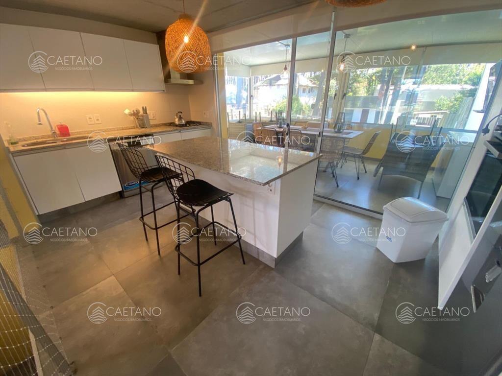 Casa en Montoya, La barra