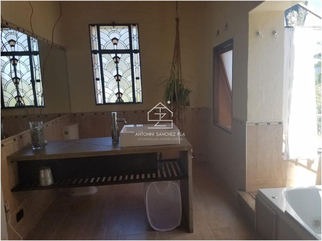 casa en impecbale estado y muy bien equipada