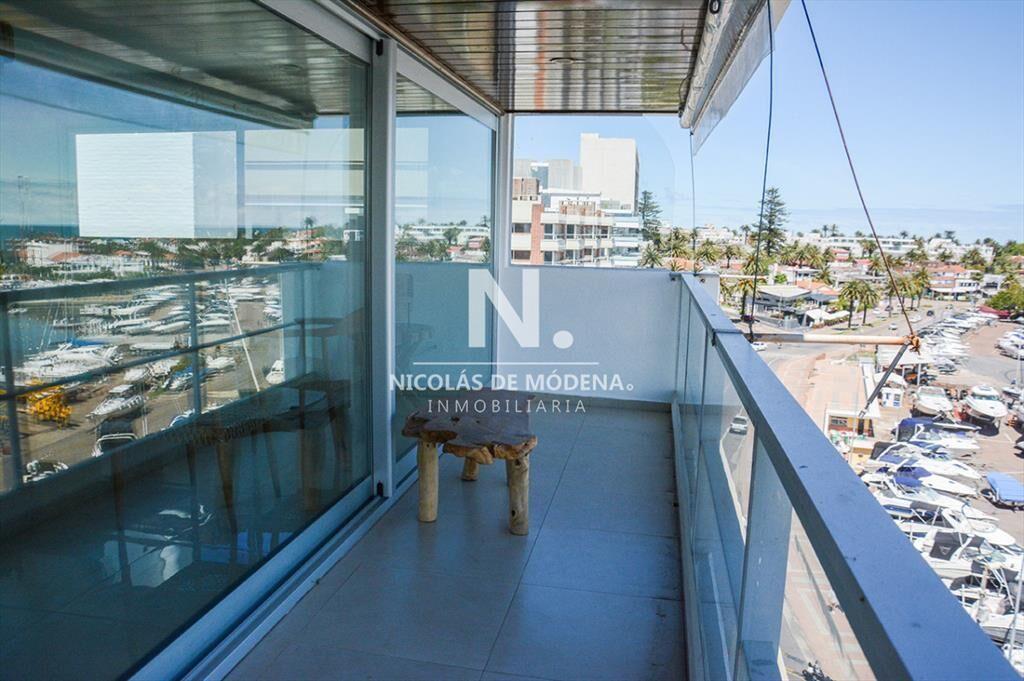 Espectacular apartamento en venta frente al