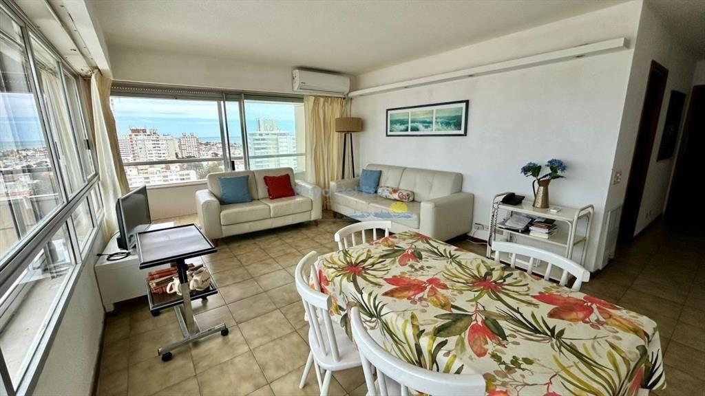 Encantado departamento en venta peninsula!