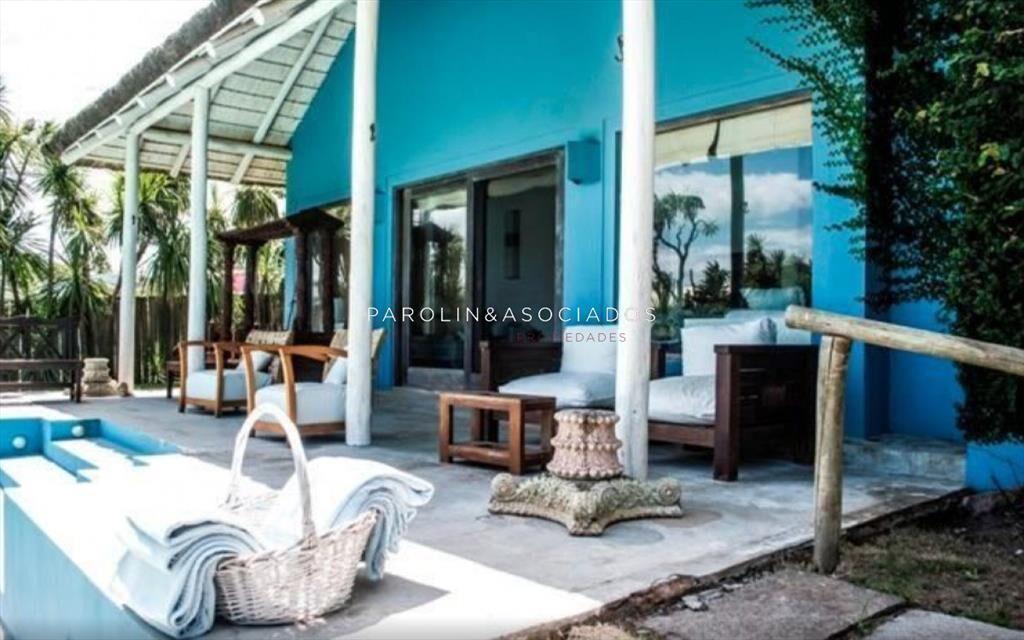 Casa en venta de 5 dormitorios en El Chorro, La Barra