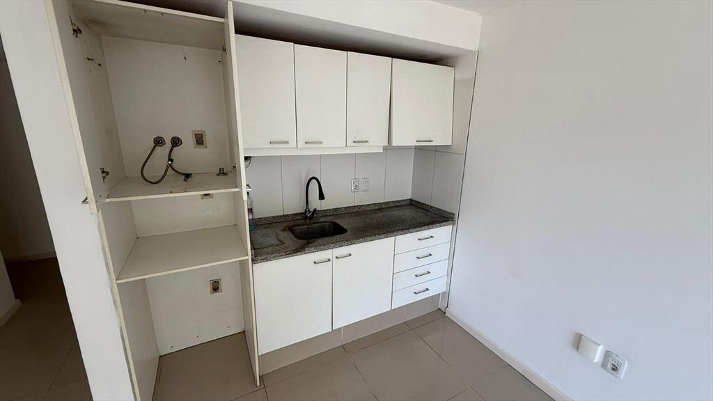Proximo Puerto del Buceo, 29 m2, terraza, lavadero y barbac