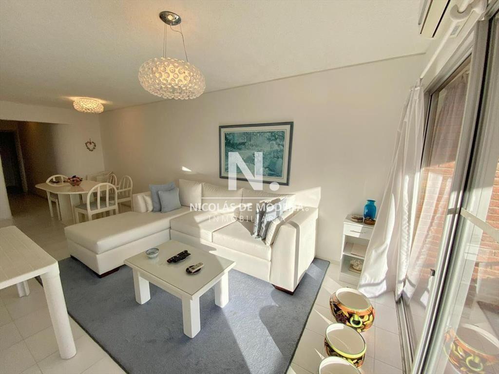 Vende apartamento en Brava- Punta del Este de 2