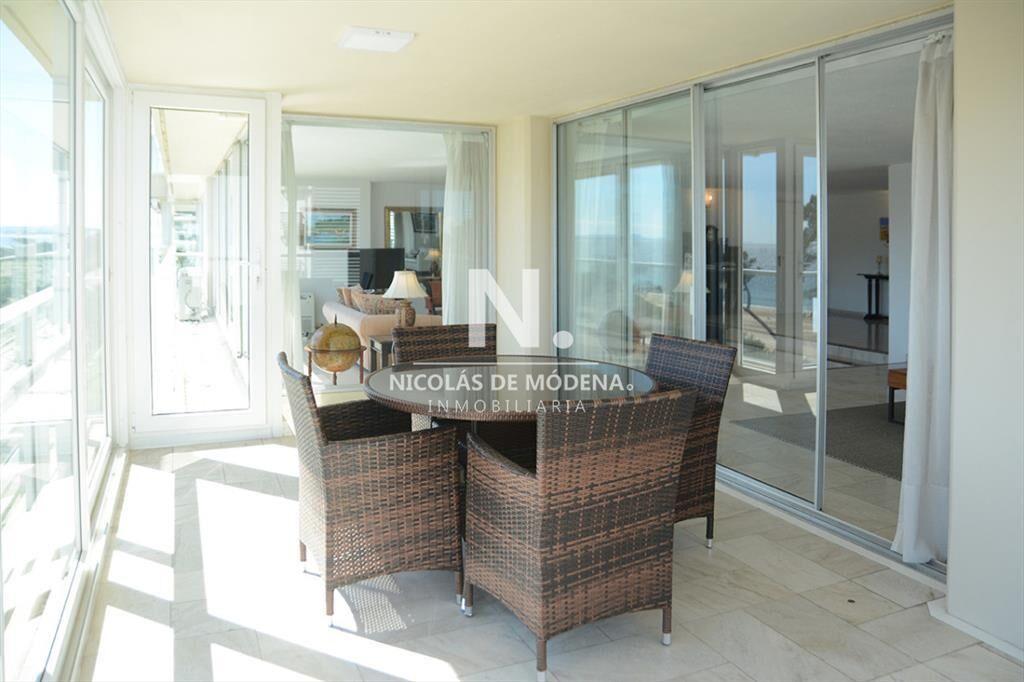 Espectacular departamento en venta frente al mar,