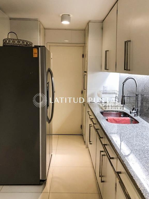 Puerto, Apartamento en venta en Espigon, tres mas