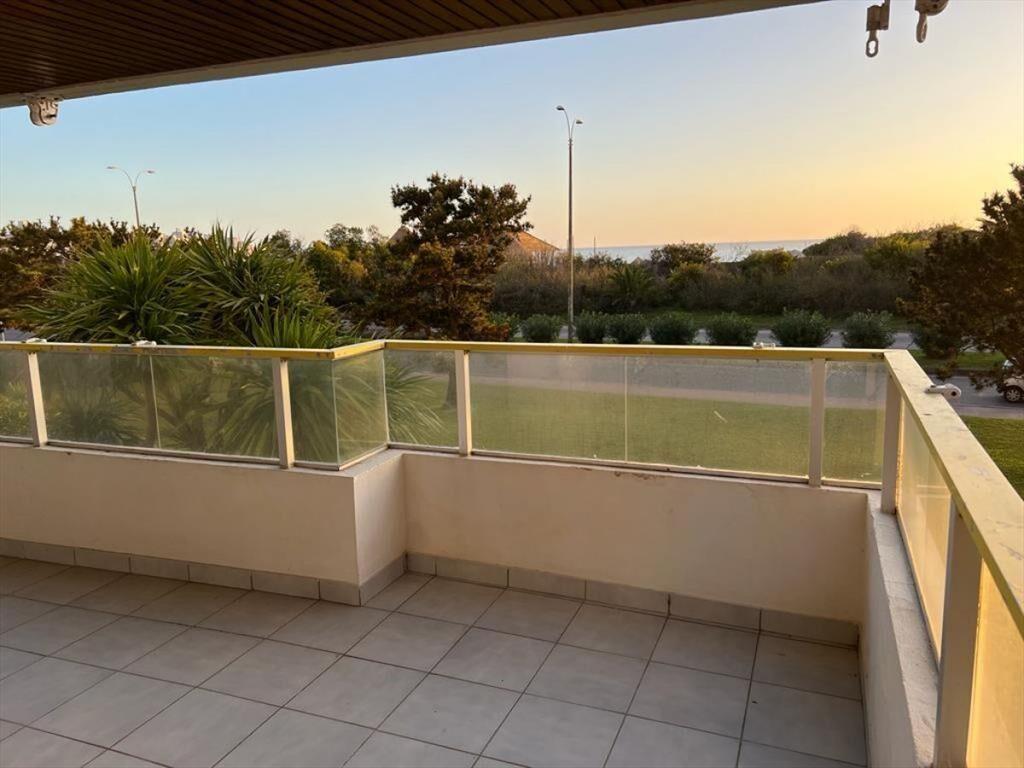 Apartamento  en Mansa.  Frente al mar. Punta del Este