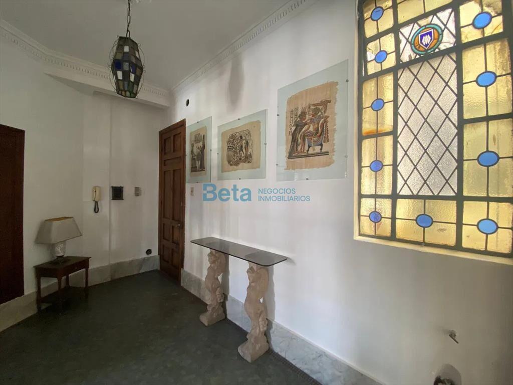 VENTA DE APARTAMENTO 3 DORM Y SERVICIO CIUDAD