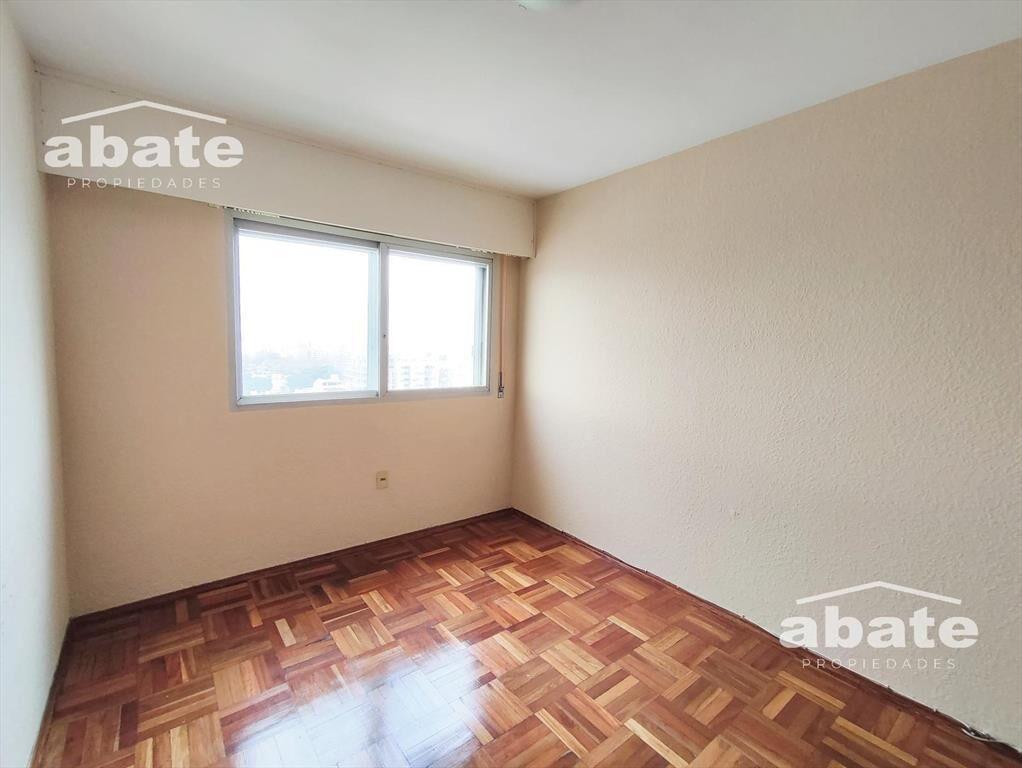 Venta Apartamento de 3 Dormitorios con Hermosa Vista al des