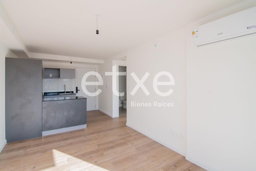 Venta con Renta Nostrum Malvín 1 Dormitorio...