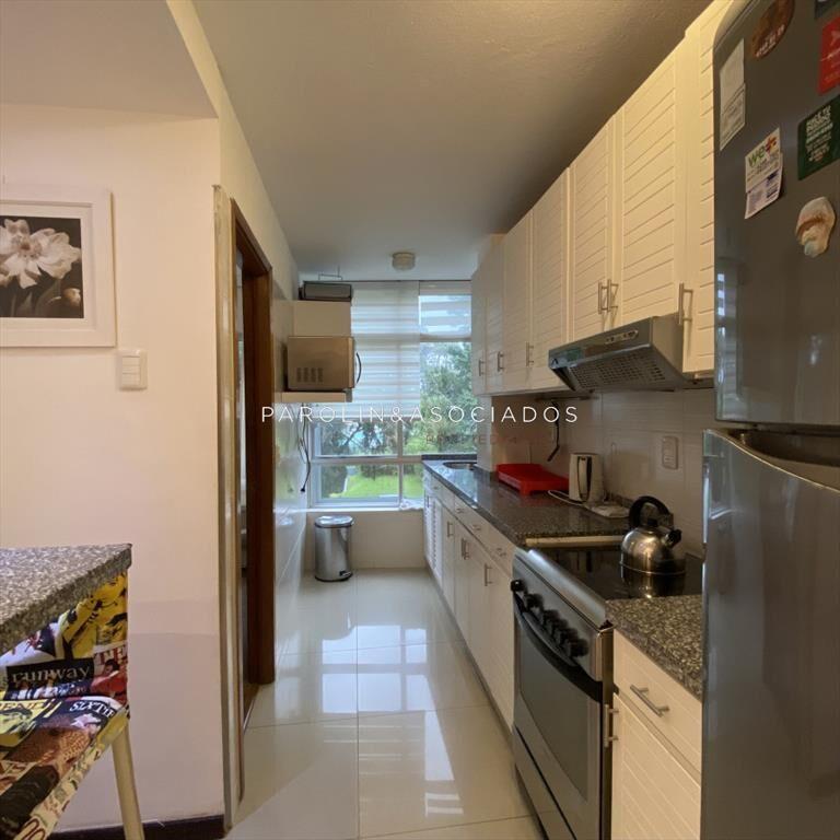 Apartamento en venta de 2 dormitorios y en Punta