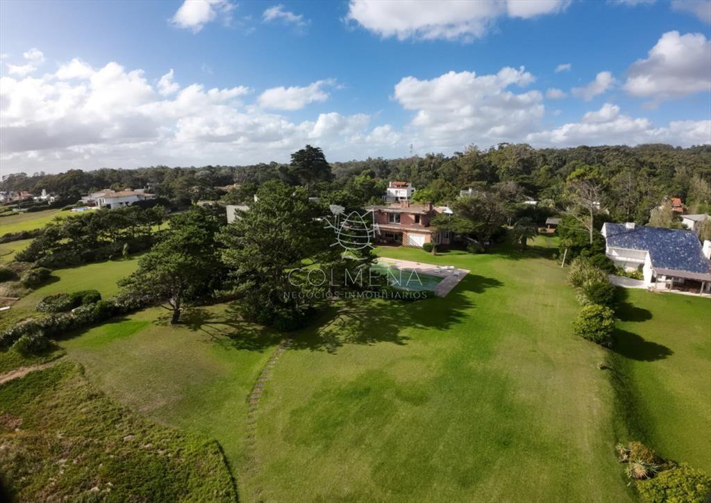 Casa en Solanas - Punta ballena.
