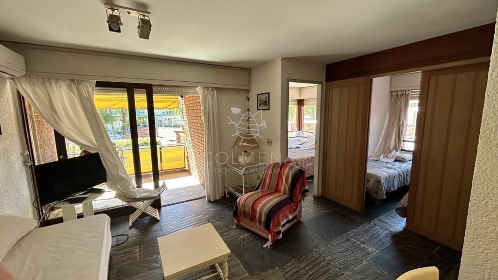 Apartamento 1 dormitorio y medio en plaza mexico
