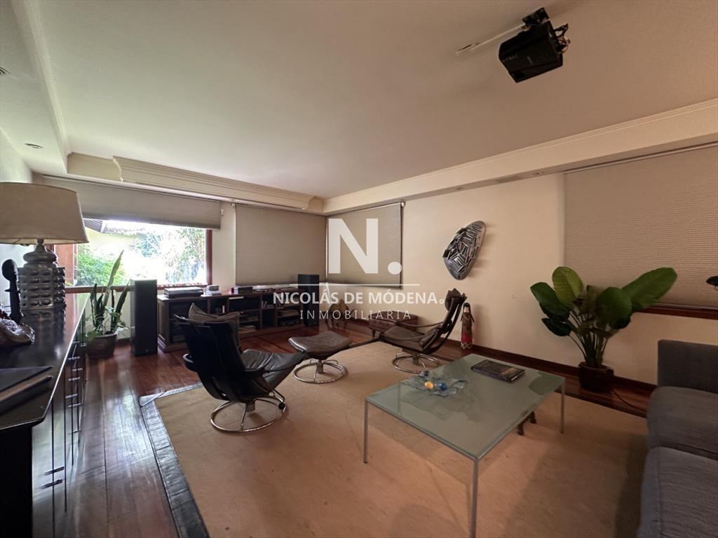 Vende casa de 3 dormitorios en Pinares, Punta del