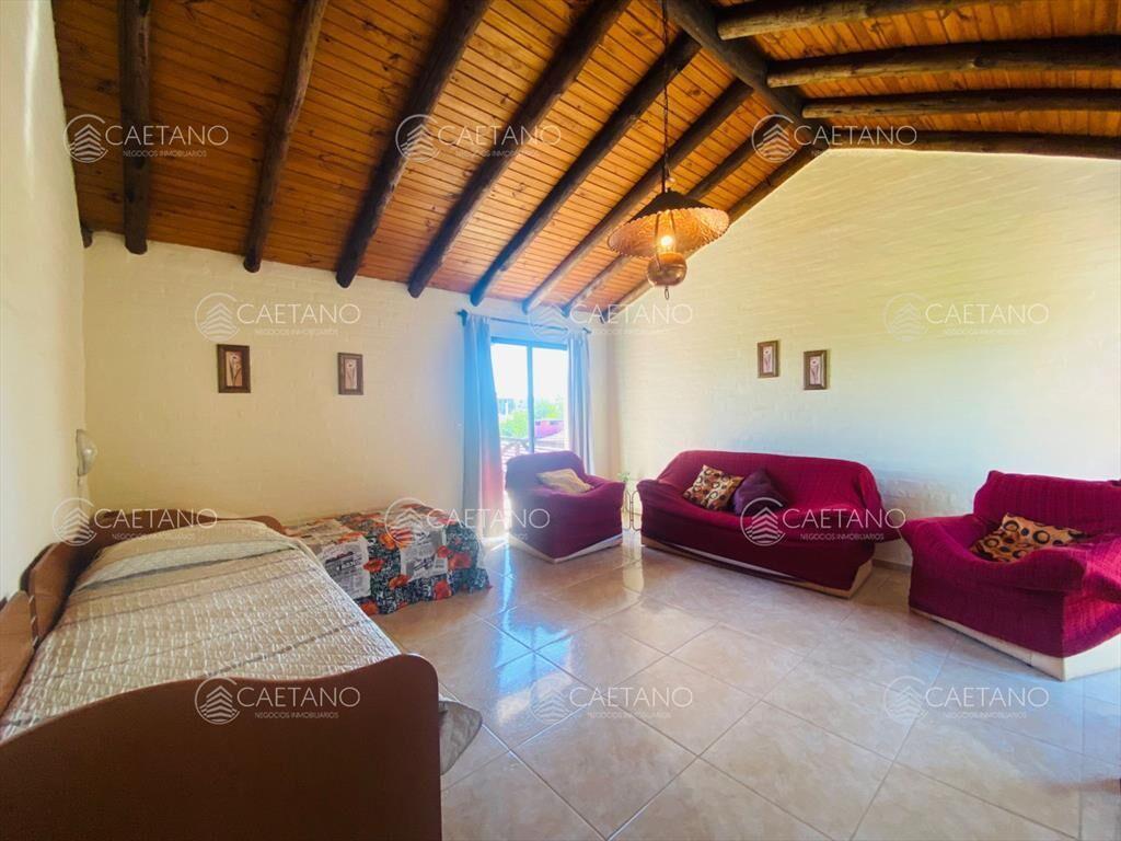 Casa en Alquiler a media cuadra de la playa Cuatro Suites