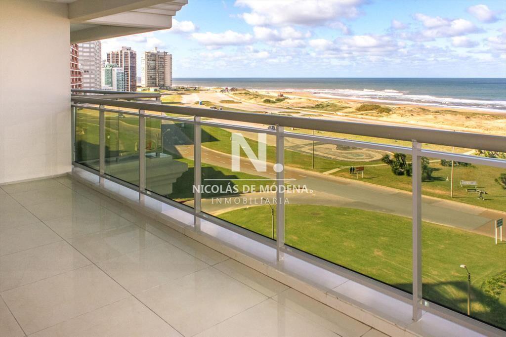 Departamento en venta en Torre Imperiale, frente