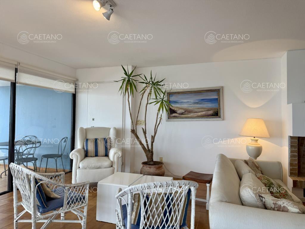 Venta apartamento 3 dormitorios. Punta del Este