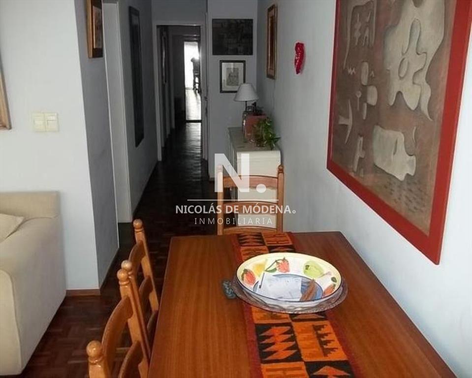 Apartamento de 2 dormitorios
