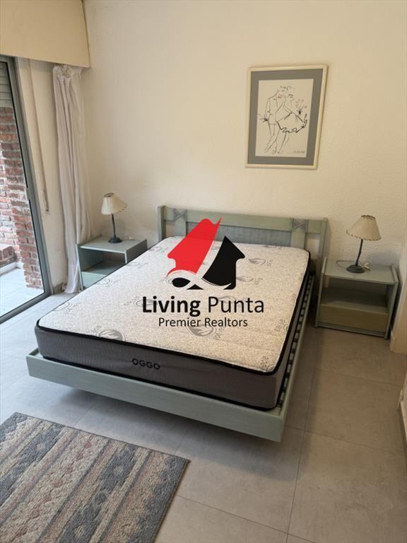 GRAN PLANTA EN COMPLEJO CON SERVICIOS