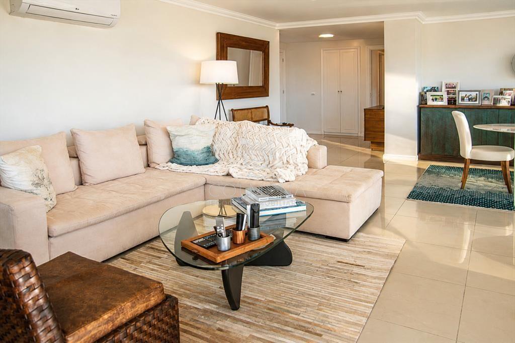Lujoso Apartamento en Torre Imperiale de 3 + en