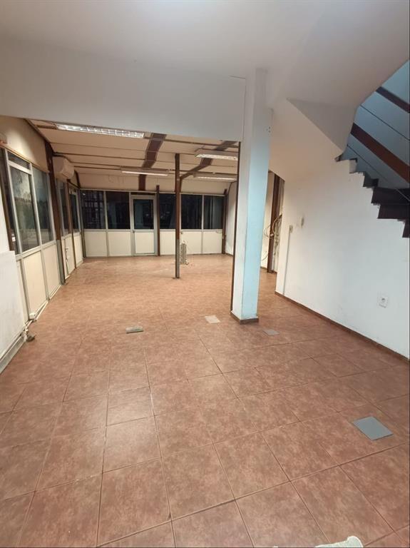 Alquiler local comercial 500m2 en Jacinto Vera