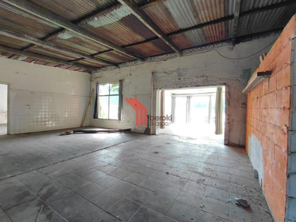 Venta casa y local y terreno,Mendoza Chico,