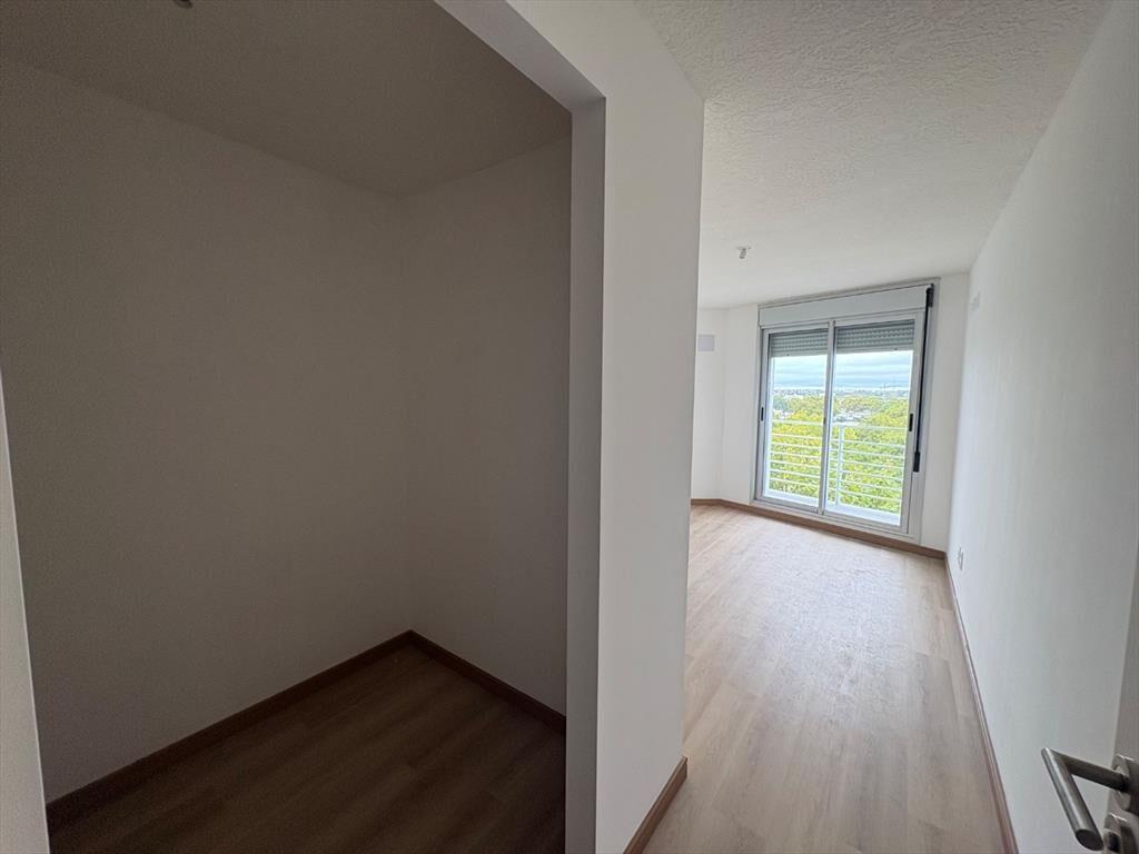Venta apto 2 dormitorios Tres Cruces Ley VIS