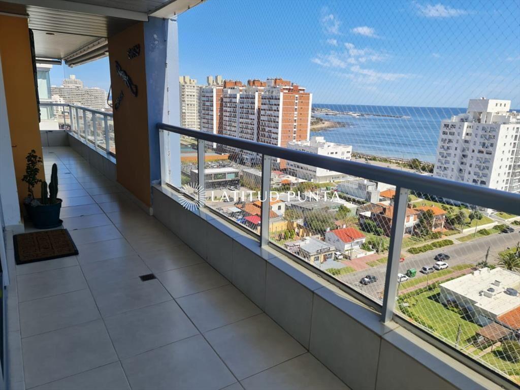 Apartamento en Mansa, 3 dormitorios