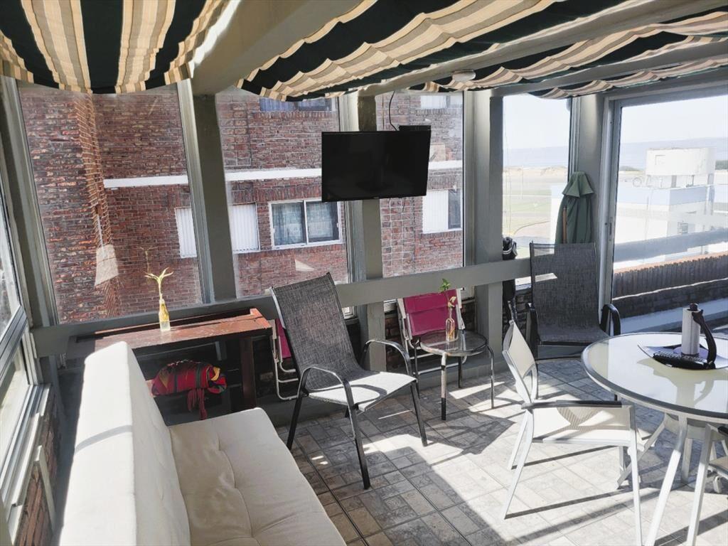APARTAMENTO DE 1 DORMITORIO EN ALQUILER - PLAYA