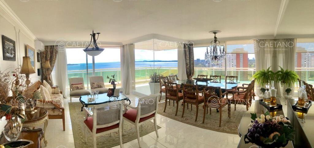 Venta apartamento 3 dormitorios + servicio. Playa