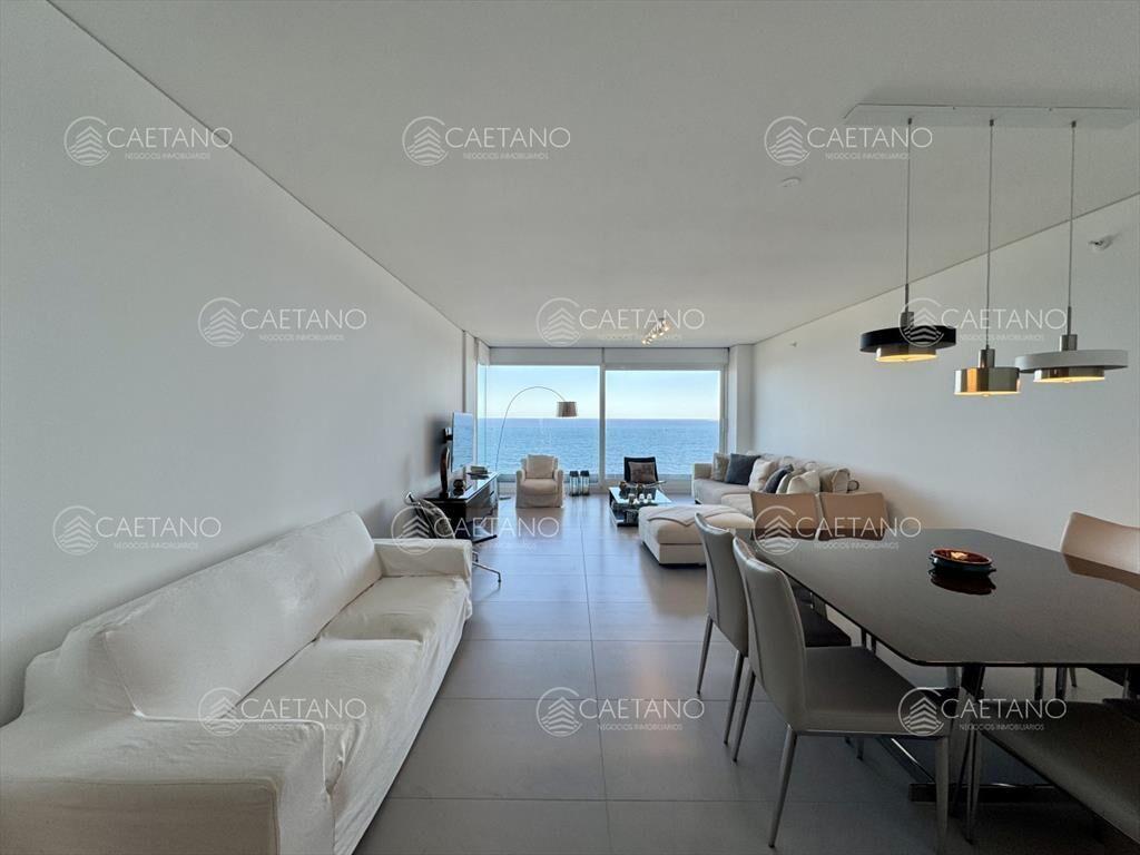 Venta apartamento punta del este, playa brava