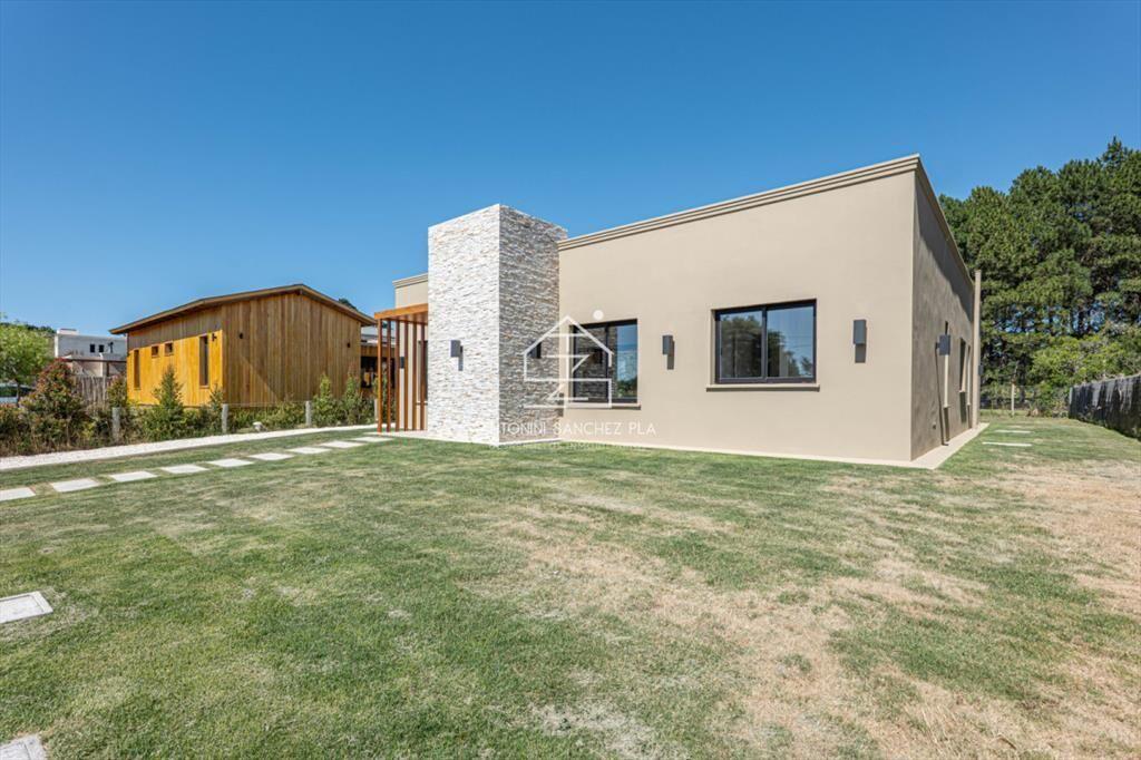 Casa a estrenar de 3 dormitorios