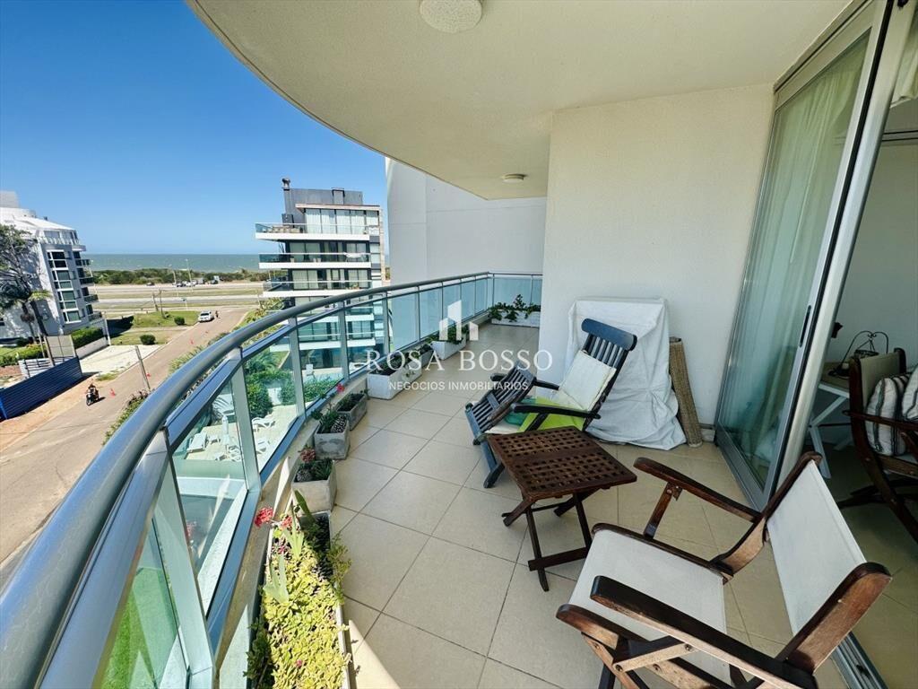 Alquiler de apartamento de 3 dormitorios + en en