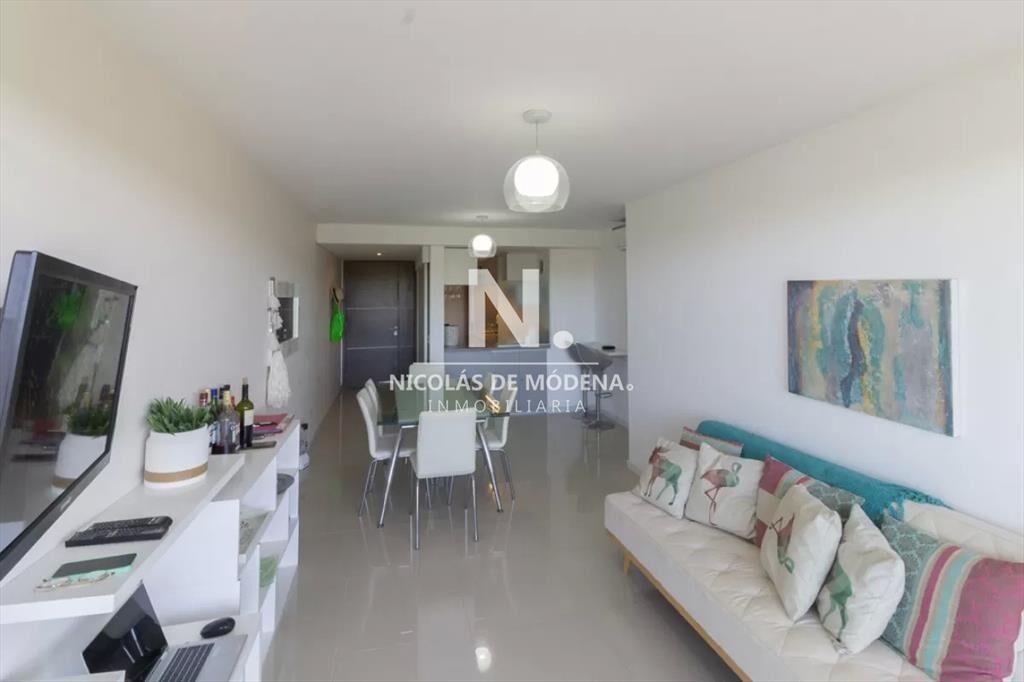 Apartamento en venta de 2 dormitorios en Punta