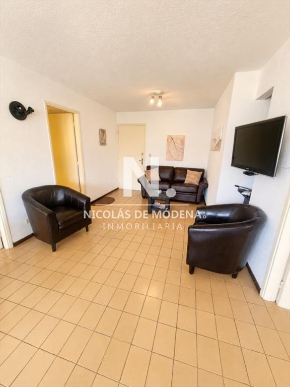 En venta apartamento de 2 dormitorios en Cantegril, Punta d