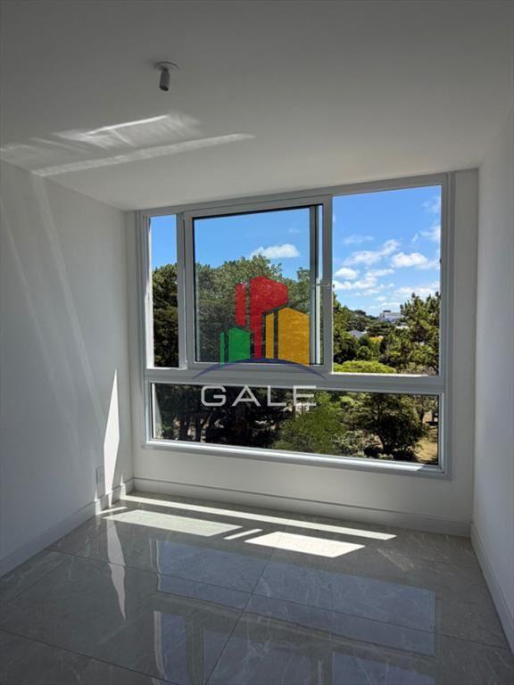 Vende impecable apartamento de 2 dormitorios en