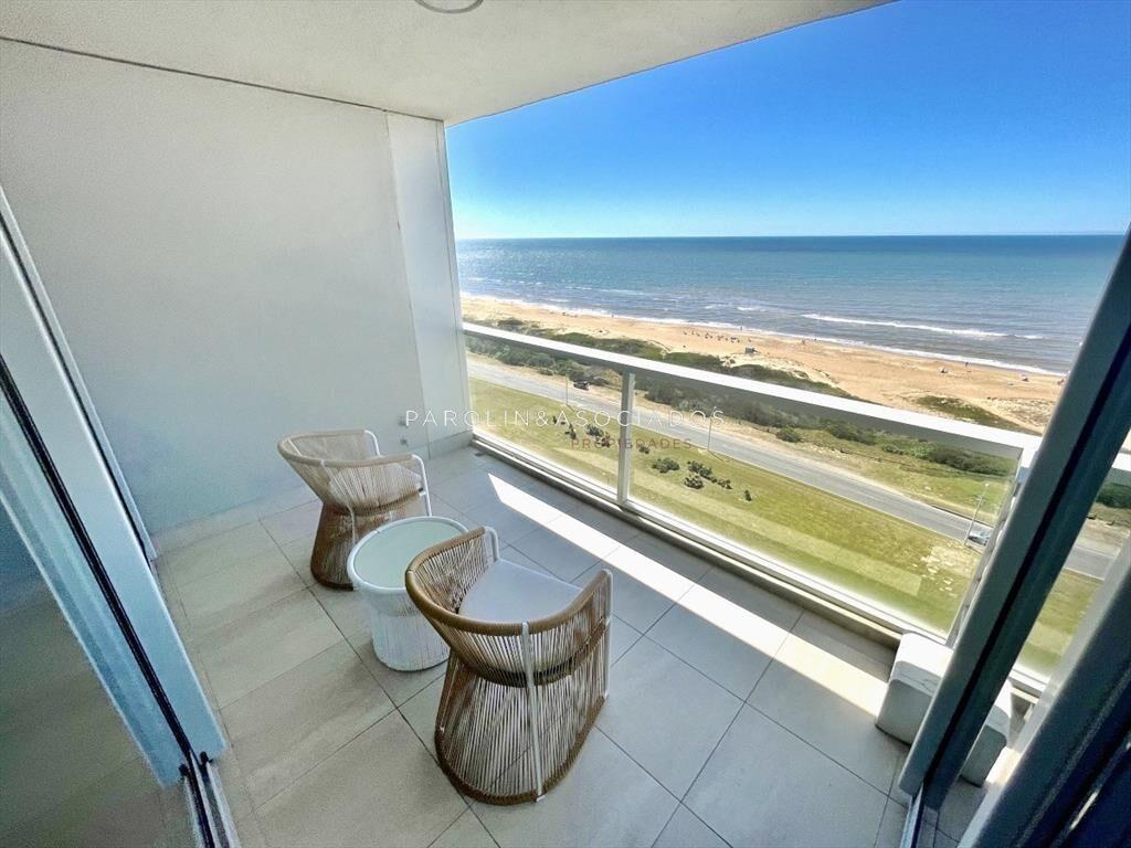 Apartamento en venta en Le Parc, Punta del Este.