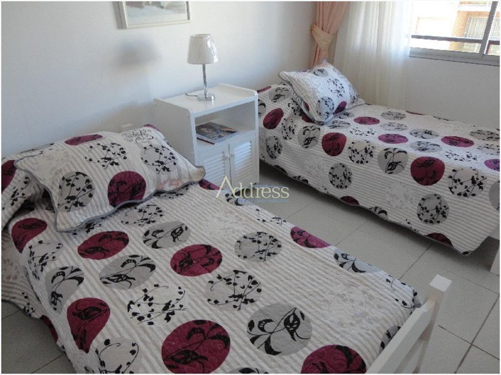 Apartamento en Peninsula, 2 dormitorios *