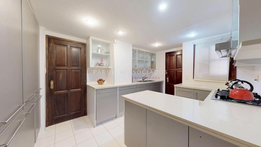 Casa en venta de 6 dormitorios en el Golf, Punta