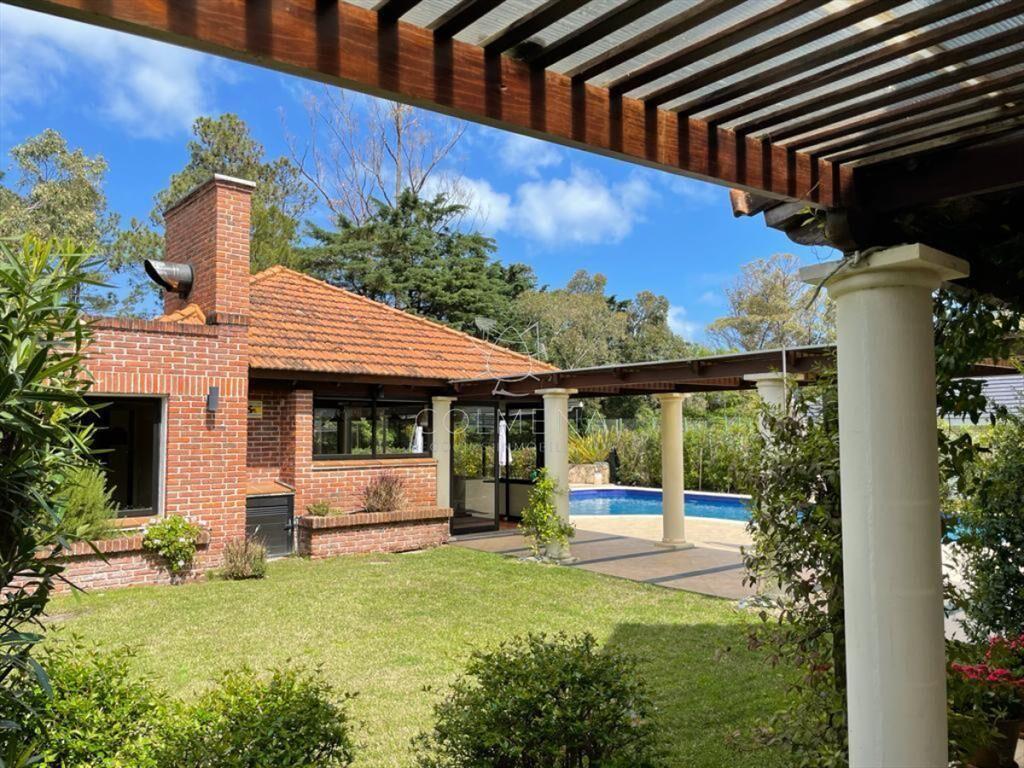 Casa a metros del mar