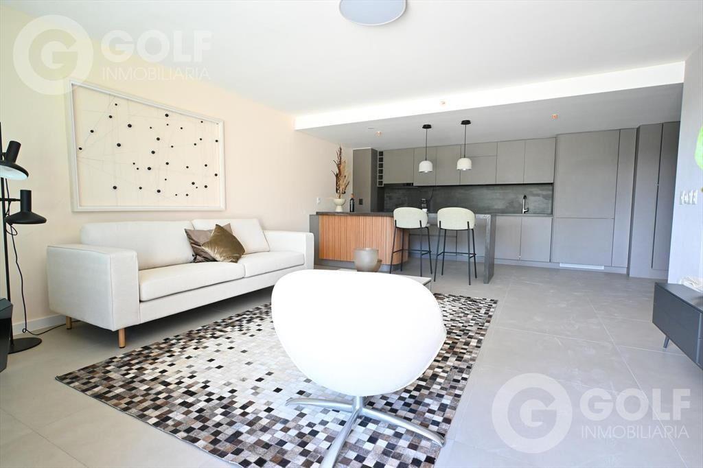 Venta de apartamento de 2 dormitorios con terraza en Barra