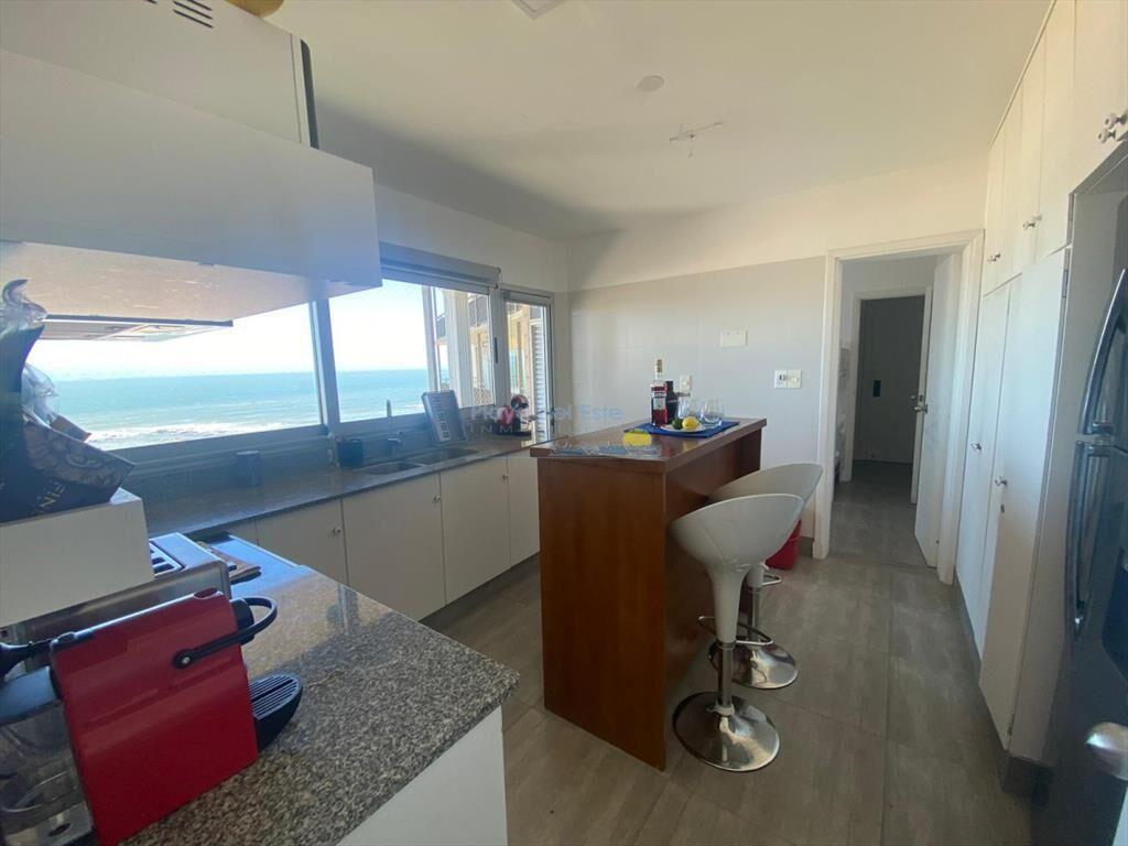BRAVA FRENTE AL MAR RECICLADO VENTA AIDY GRILL