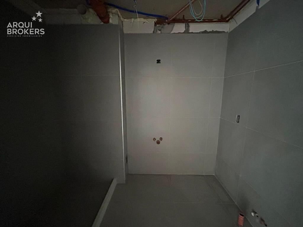 Apartamento monoambiente en venta en Puerto Buceo - 007