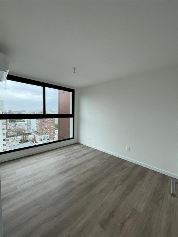 Venta Apartamento Penthouse 1 dormitorio y balcón con vista