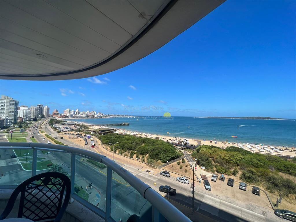 Apartamento en venta de 3 dormitorios en Torre ,