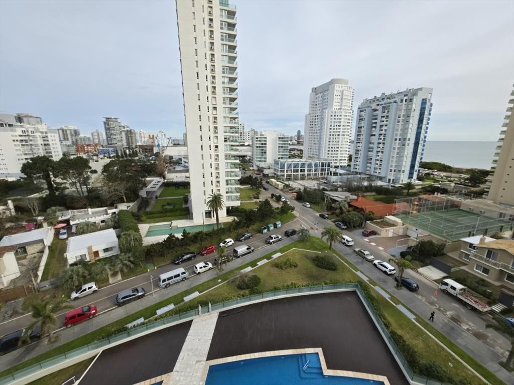 VENTA APARTAMENTO 2 DORMITORIOS EN MIAMI BOULEVARD I