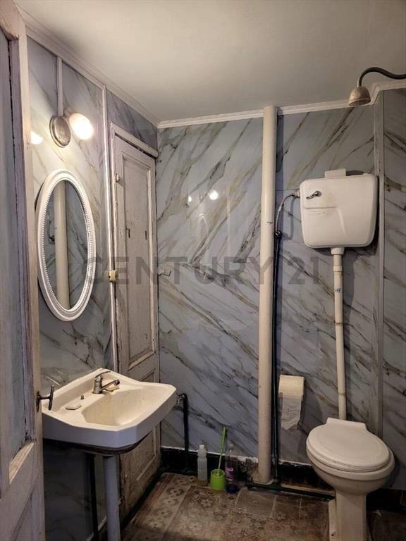 Venta casa 100m2, 3 dormitorios y altillo, SIN GC, Acepta...