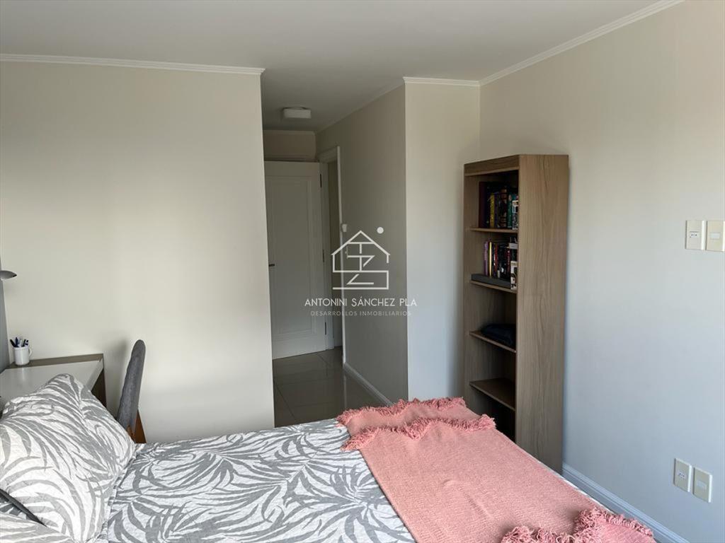 Departamento de 2 dormitorios en alquiler en Torre Imperial